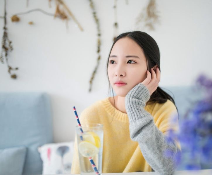尤果网宅男女神梦瑶妖魅写真套图